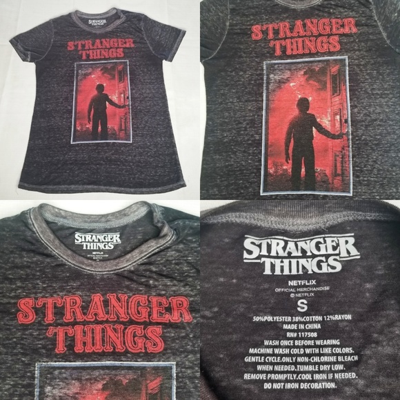 ‼SOLD‼ Lot of 2 Stranger Things Shirts Netflix - Picture 3 of 8
